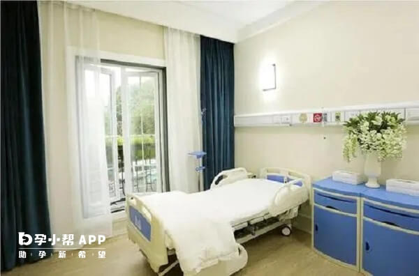 赤峰市妇产医院病床