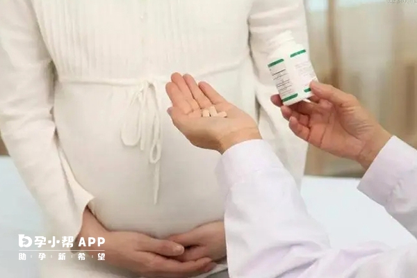 孕妇大量吃药会引起染色体异常
