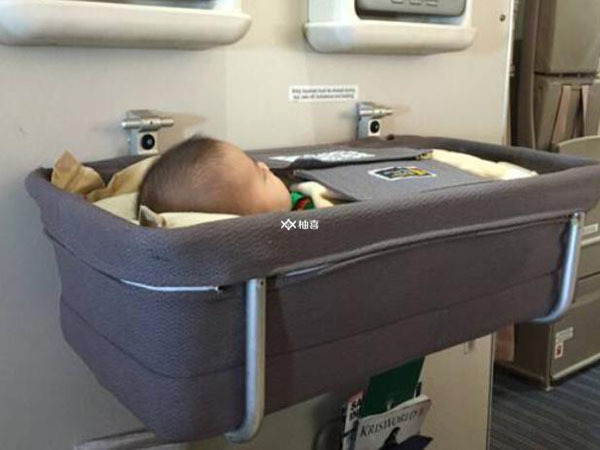 带婴儿坐飞机怎么选座